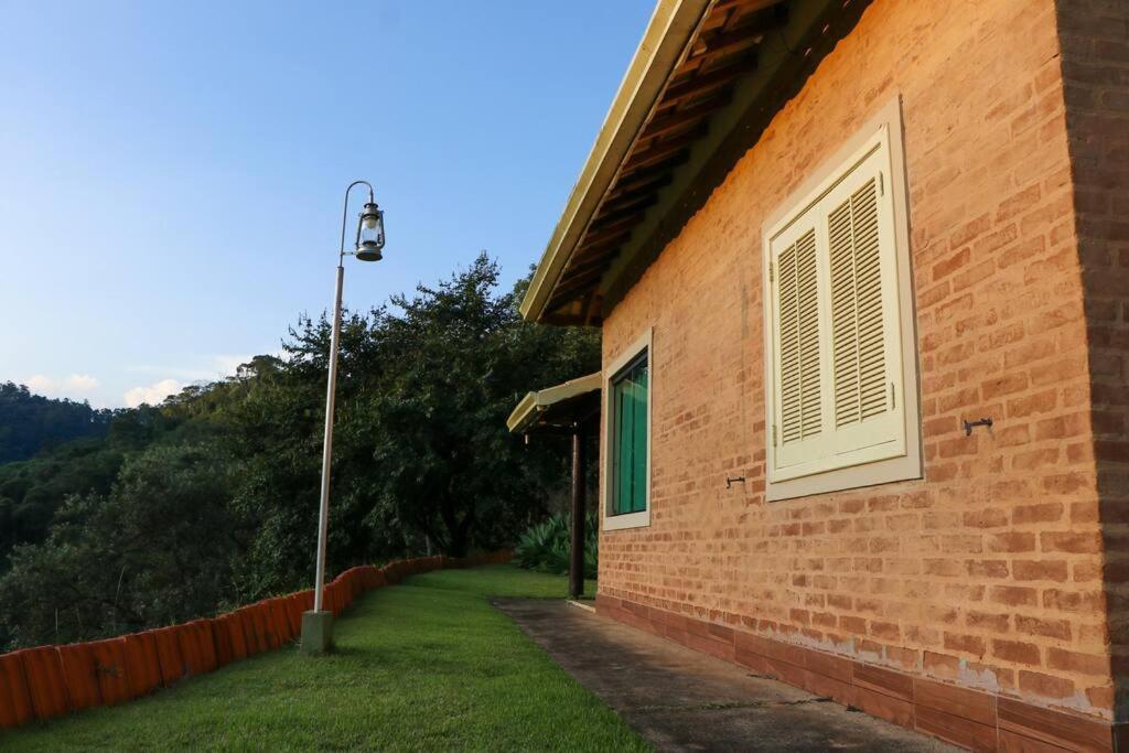 Recanto Dos Beija Flores, Chale Lantana B Monte Alegre do Sul Dış mekan fotoğraf