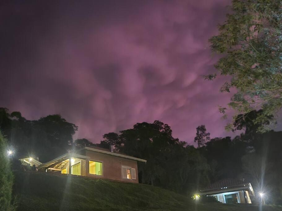 Recanto Dos Beija Flores, Chale Lantana B Monte Alegre do Sul Dış mekan fotoğraf